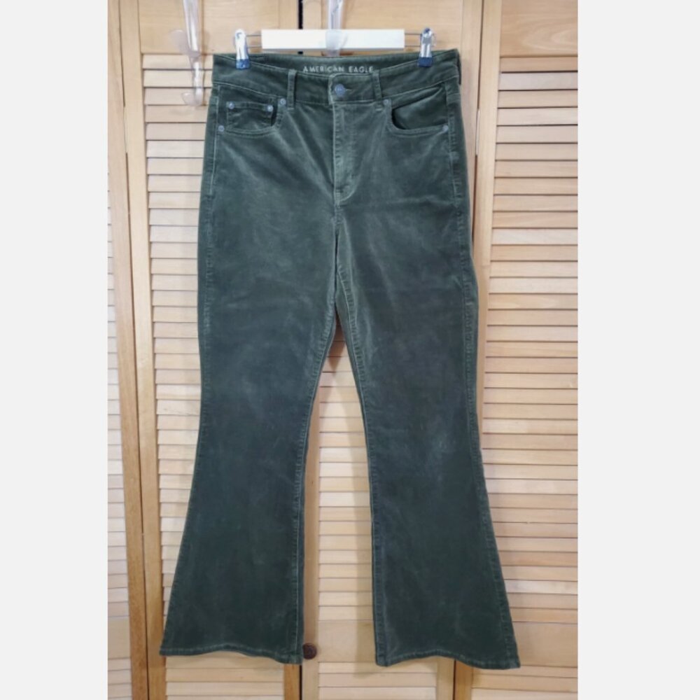 American Eagle Women's Super Stretch Green Flare Corduroy Jeans 8